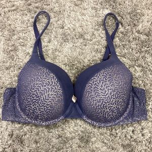 Victoria’s Secret Blue Lace Bra 38C